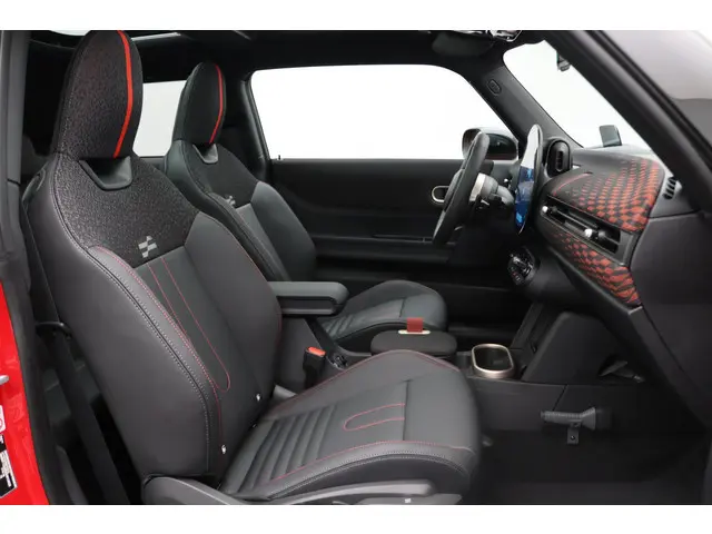 MINI 3-Deurs Cooper C 2024 Benzine 19