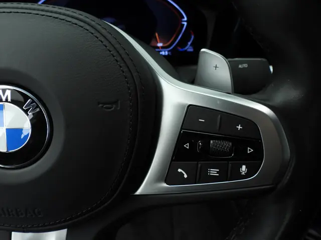 BMW 3 Serie Sedan 318i 2022 Benzine 15