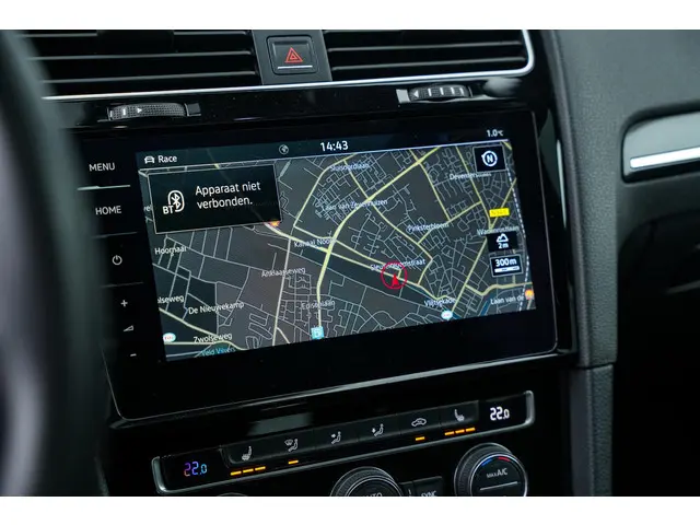 Volkswagen Golf 2.0 TSI 4Motion R 2017 Benzine 18