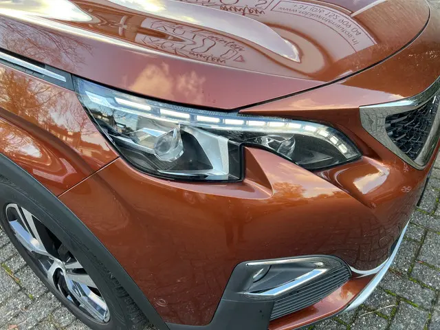 Peugeot 3008 1.2 PureTech Allure Automaat 2017 Benzine 39