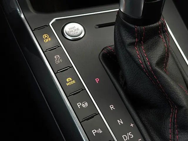 Volkswagen Polo 2.0 TSI GTI 2019 Benzine 24