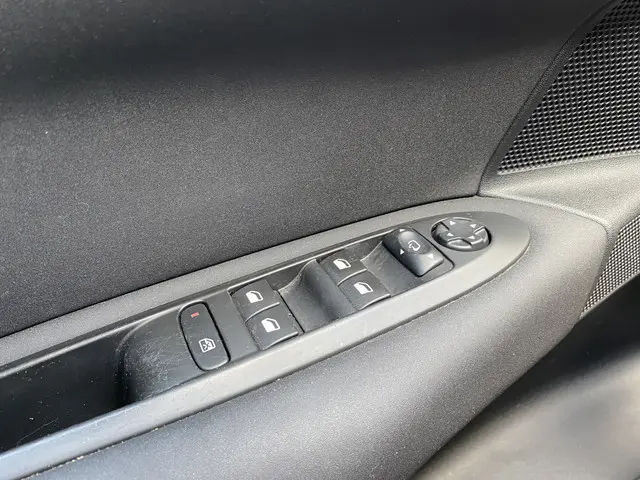 Citroën C4 1.6 VTi Ligne Business 2013 Benzine 21
