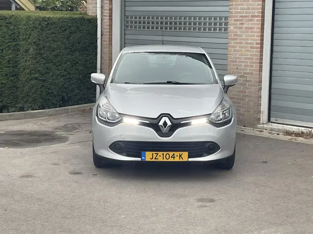 Renault Clio 0.9 TCe Eco2 Expression 2016 Benzine 4