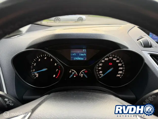 Ford C-MAX 1.0 Titanium 2013 Benzine 11