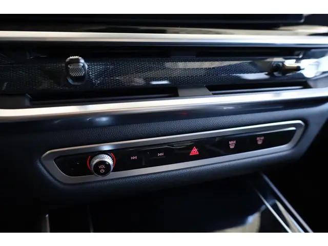 BMW X5 xDrive50e 2023 Hybride Benzine 21