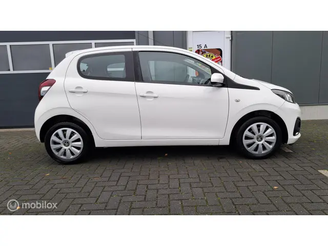 Peugeot 108 1.0 e-VTi Active 2015 Benzine 4