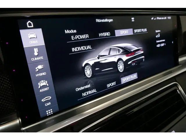 Porsche Panamera 2.9 4 E-Hybrid 2017 Hybride Benzine 32