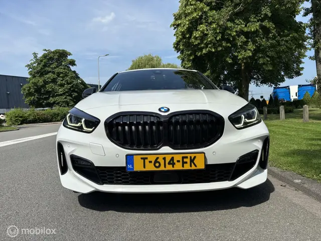 BMW 1 Serie 116i M Sport Shadow 2021 Benzine 10