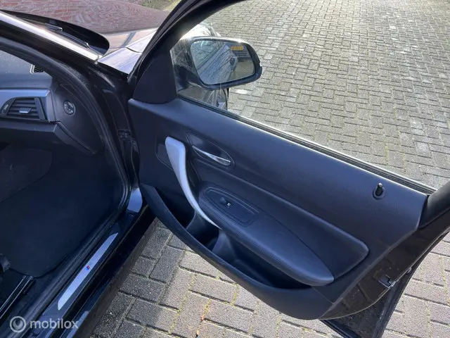 BMW 1 Serie 120i M Sport 2015 Benzine 27