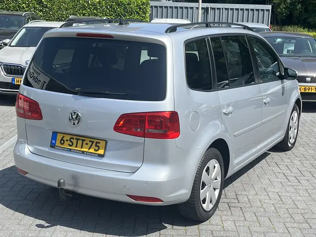 Volkswagen Touran 3