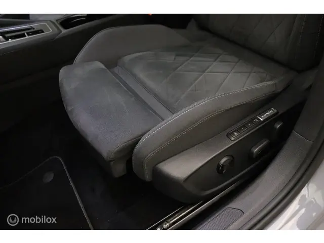Volkswagen Golf 1.4 eHybrid Style 2021 Hybride Benzine 17