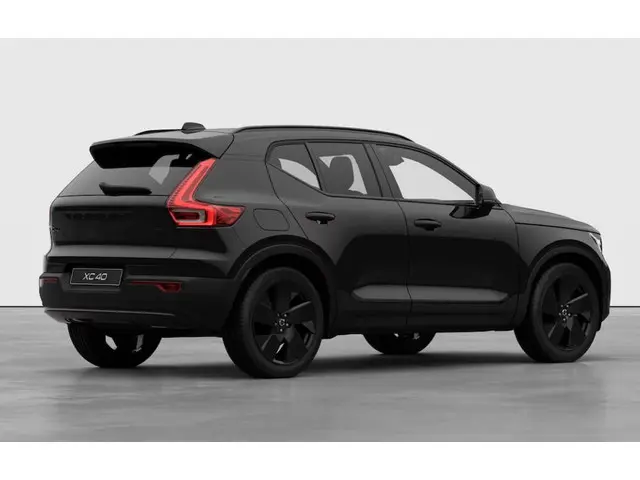 Volvo XC40 2.0 B3 Plus Black Edition 2025 Benzine 2