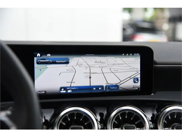 Mercedes-Benz A-Klasse 200 AMG Line 2023 Benzine 11