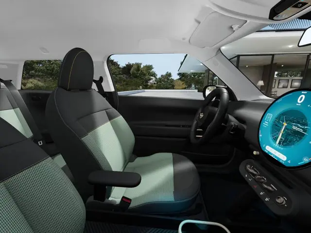 MINI Electric Cooper SE 2025 Elektrisch 6