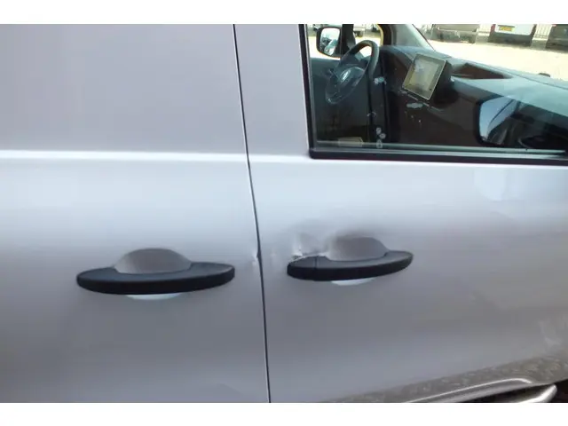 Renault Kangoo 1.5 Blue dCi 75 Comfort L1 2023 Diesel 9