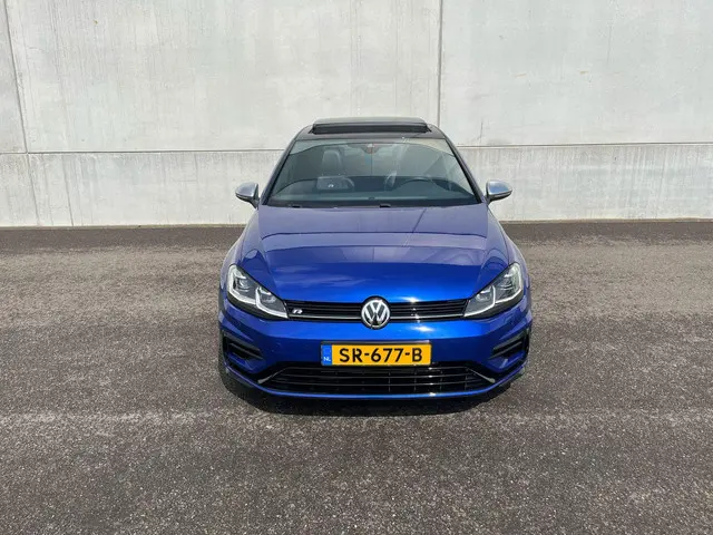 Volkswagen Golf 2.0 TSI 4Motion R 2017 Benzine 14