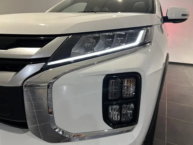 Mitsubishi ASX 2.0 Instyle 2019 Benzine 24