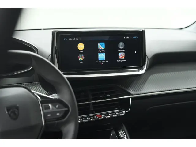 Peugeot 208 PureTech 100 Allure 2024 Benzine 53