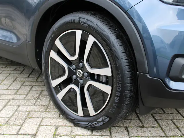 Volvo XC40 1.5 T3 Business Pro 2020 Benzine 6