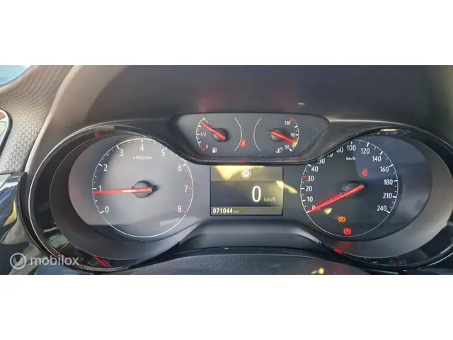 Opel Corsa 1.2 Edition SPORT/NAVI/PDC 2021 Benzine 15