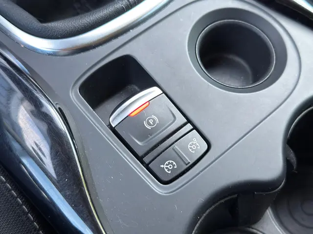 Renault Kadjar 1.3 TCe Zen / NAP / 1e Eigenaar ! 2021 Benzine 24