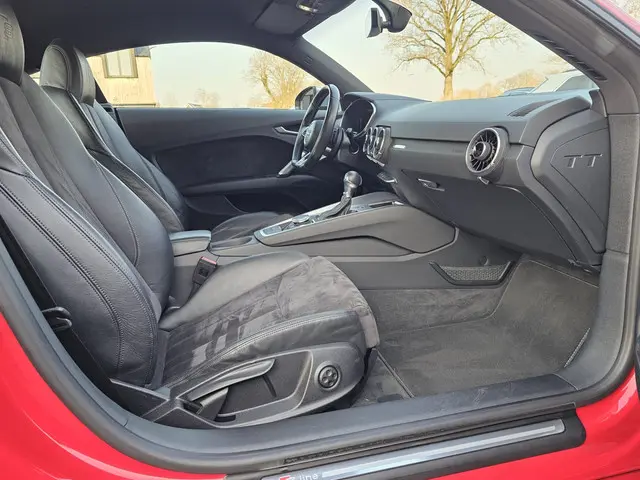 Audi TT 1.8 TFSI Pro Line S-line Sport 2016 Benzine 36