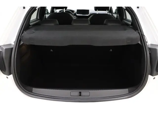 Peugeot 208 1.2 PureTech Allure Pack 2021 Benzine 3