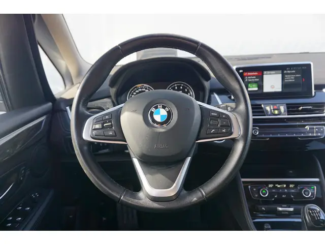 BMW 2 Serie Gran Tourer 216i 2022 Benzine 12