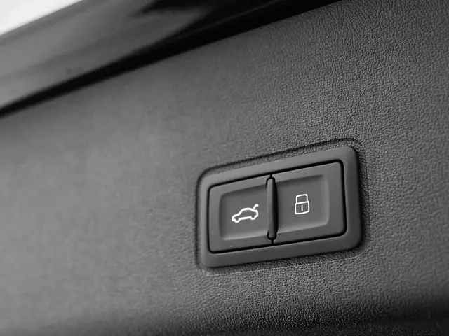 Audi Q3 1.5 200kW e-hybrid Pro line 272 PK 2026 Benzine 29