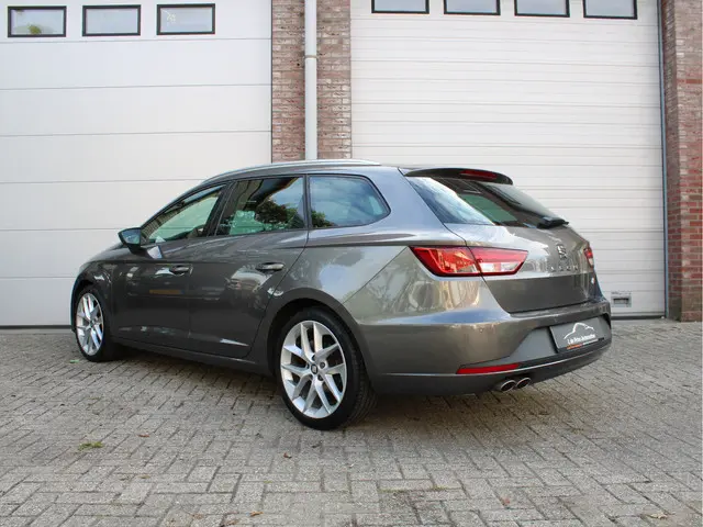 SEAT Leon ST 1.4 TSI ACT FR Dynamic 2015 Benzine 3