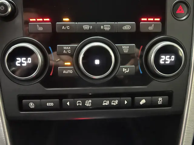 Land Rover Discovery Sport 2.0 TD4 SE 2018 Diesel 29