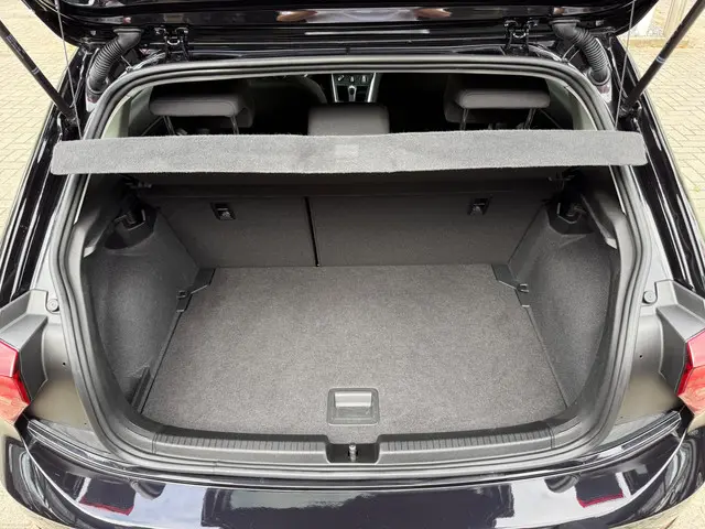 Volkswagen Polo 1.0 TSI Life Edition 2024 Benzine 10