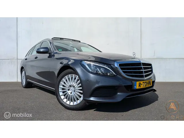 Mercedes-Benz C-Klasse Estate 180 Prestige 2015 Benzine 3