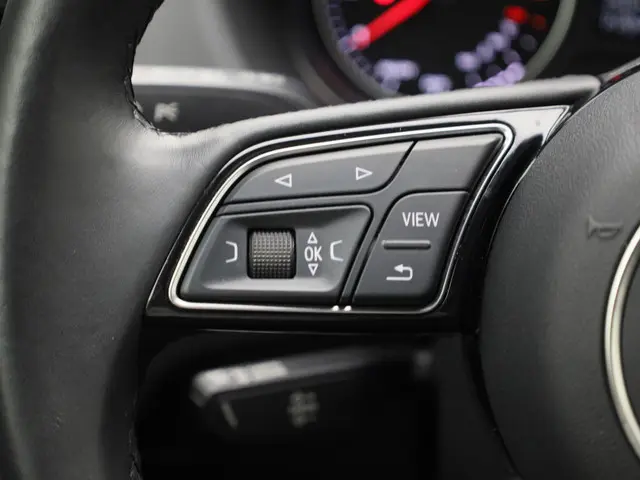 Audi Q2 35 TFSI/150PK Pro Line 2023 Benzine 23