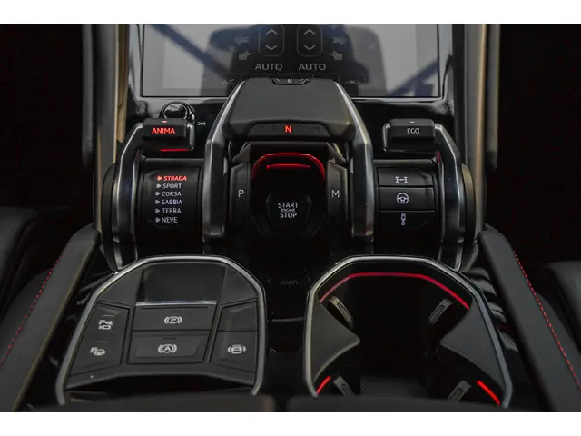 Lamborghini Urus 4.0 V8 2022 Benzine 37