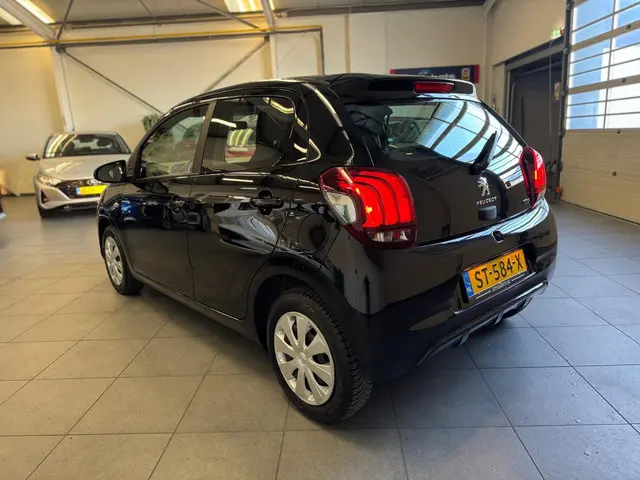 Peugeot 108 1.0 e-VTi Active/Airco/5drs/Led 2018 Benzine 4