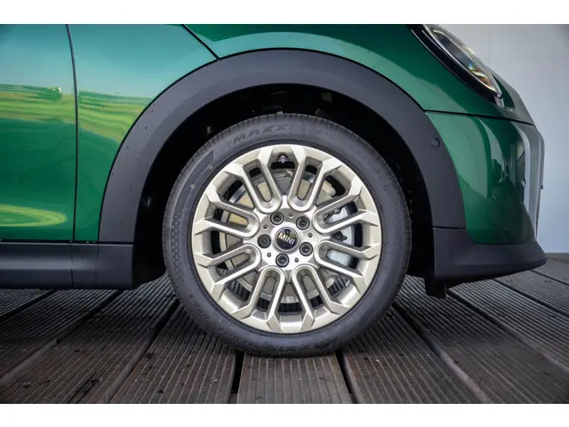 MINI 3-Deurs Cooper C 2024 Benzine 6