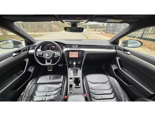 Volkswagen Arteon 2.0 TDI Business R 2018 Diesel 8