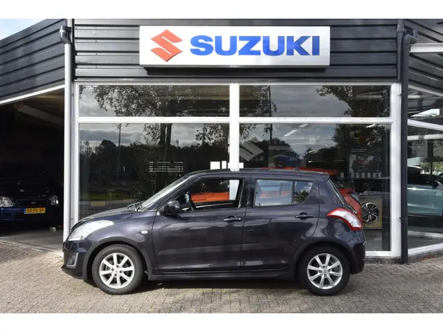 Suzuki Swift 1.2 Dynamic Automaat 2014 Benzine 2