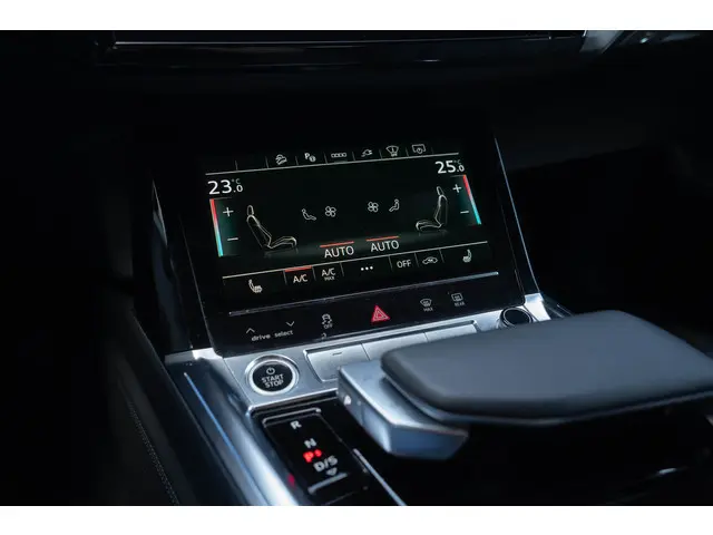 Audi e-tron 55 S-line Quattro 2022 Elektrisch 15