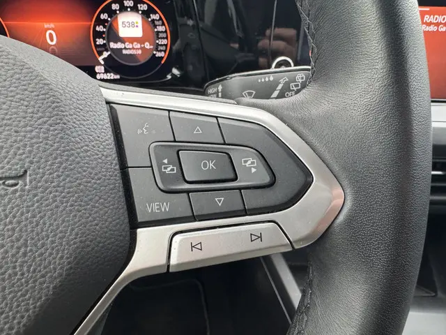 Volkswagen Golf 1.5 TSI 130pk Style 2020 Benzine 20