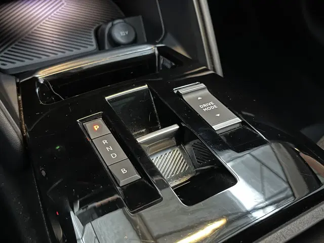 Citroën ë-C4 Shine 50 kWh 2021 Elektrisch 18