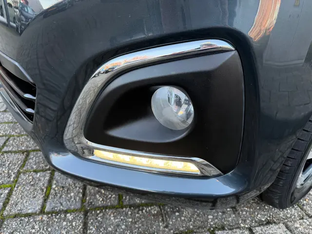 Peugeot 108 1.2 VTi Allure cabriolet airco 2014 Benzine 13