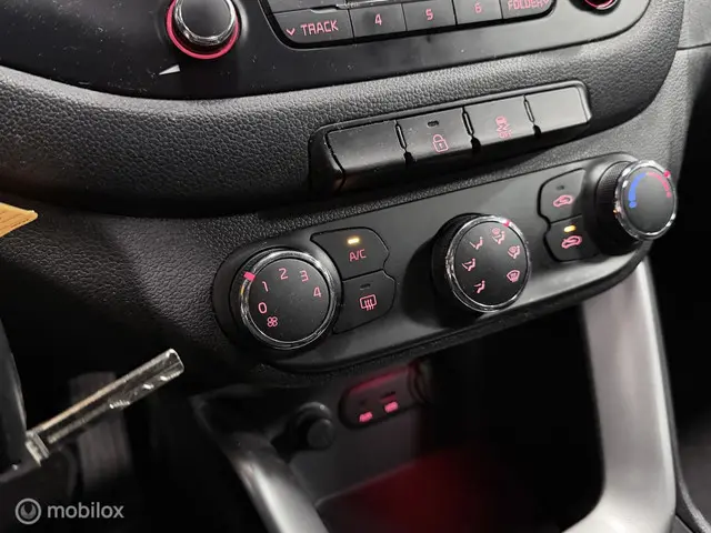 Kia cee'd 1.4 CVVT 5 DEURS / AIRCO / CRUISE / LMV 2014 Benzine 10