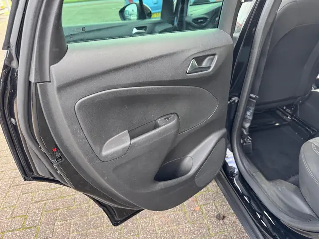 Opel Crossland X 1.2 Turbo Edition 2020 2020 Benzine 26