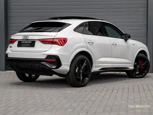 Audi Q3 Sportback 45 TFSI e S-Line 2022 Hybride Benzine 4