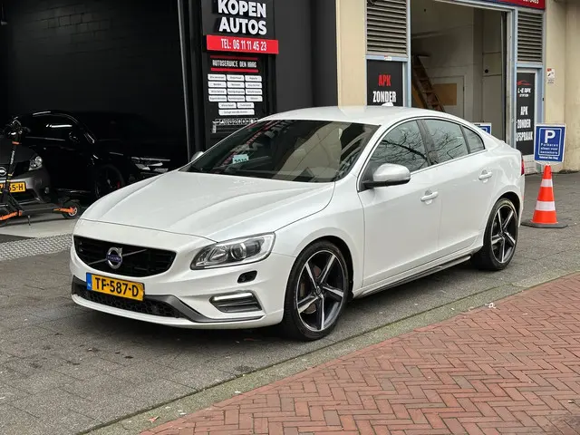 Volvo S60 2.0 D5 Summum Aut Leer Navi Clima 2015 Diesel