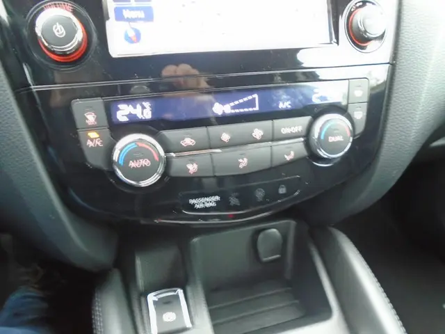 Nissan QASHQAI 1.2 Tekna 2016 Benzine 15