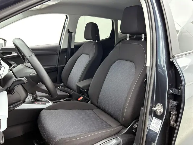 SEAT Arona 1.0 EcoTSI Style Connect 2024 Benzine 8