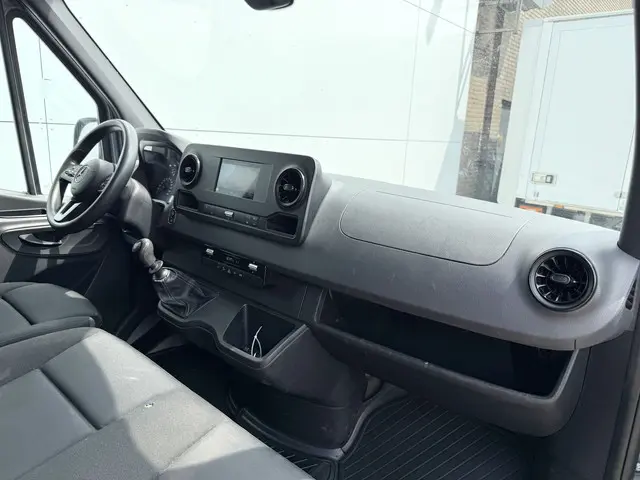 Mercedes-Benz Sprinter 315 1.9 CDI 2020 Diesel 9